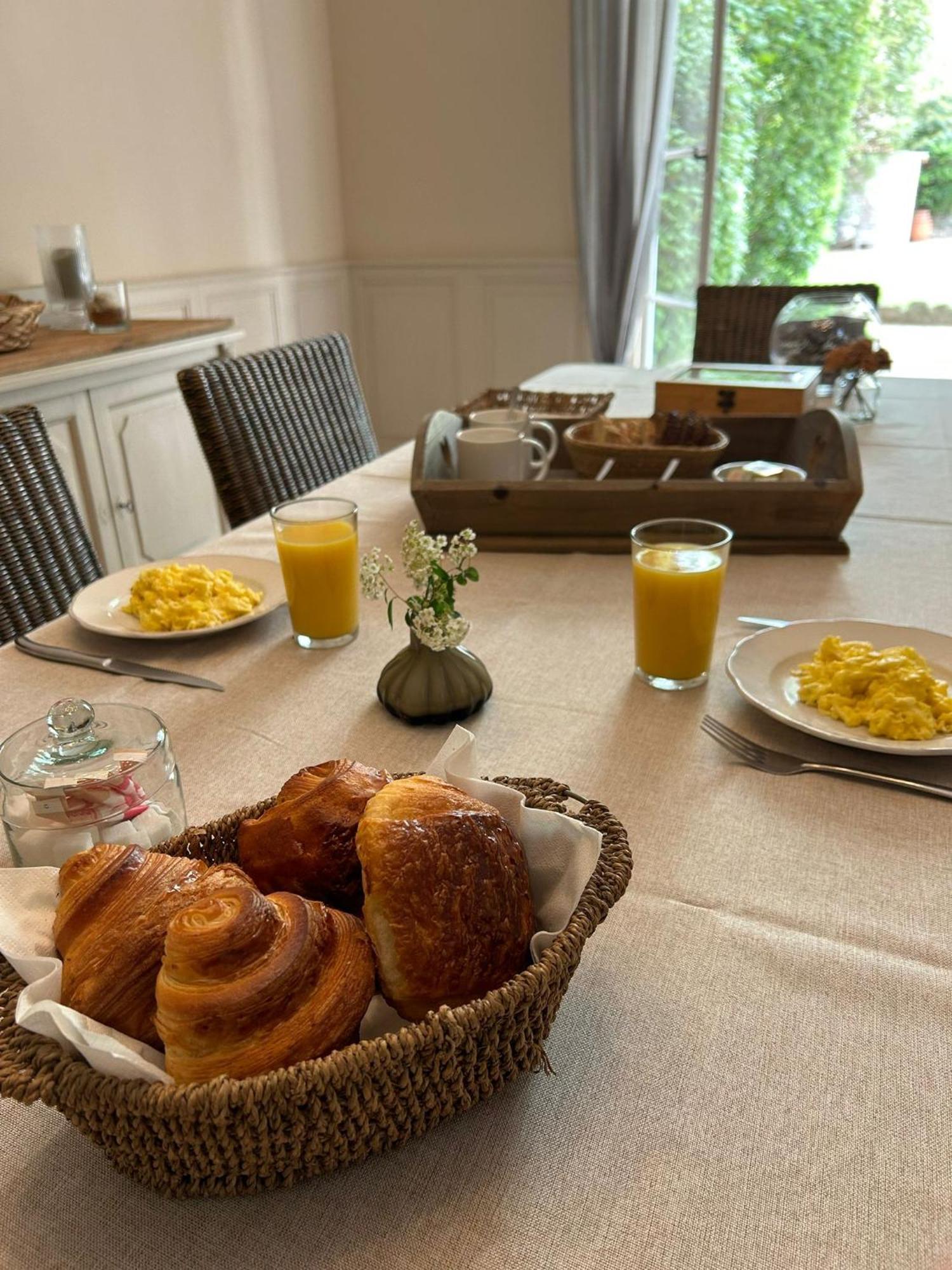 Maison D'Hotes La Bastide De Patou, Suite De 2 A 6 Personnes Марсель Экстерьер фото